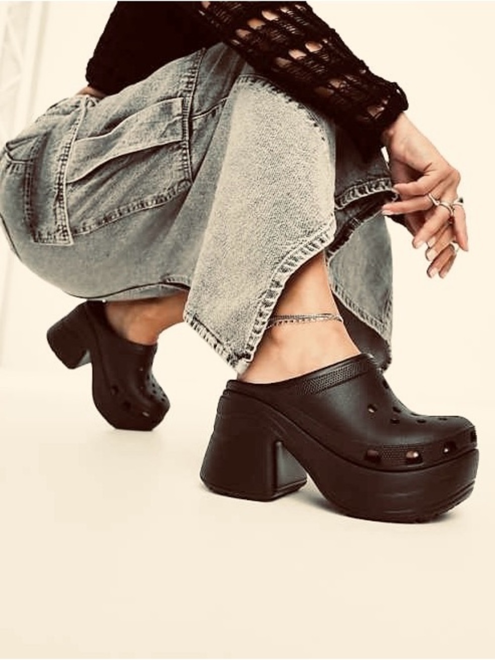 New🔥 Croc Siren Heels